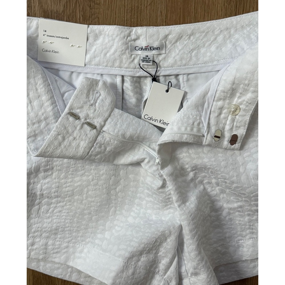 Calvin Klein Women's White Textured Shorts Size 14 Career‎ Casual Pockets NWT - Picture 6 of 13